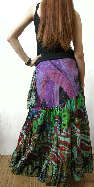 Brilliant skirt. A first-class piece, brand-new
